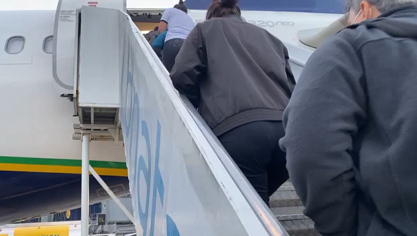 Polícia transfere presas no Rio Grande do Sul para Sergipe