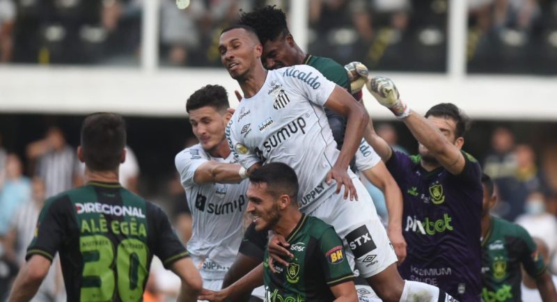 Na Vila Belmiro, Santos e América-MG medem forças pelo Brasileiro