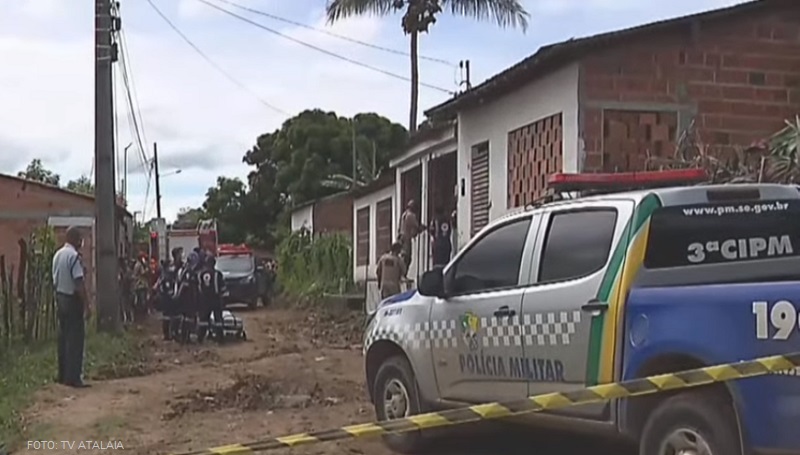 Jovem surta dentro de casa em Laranjeiras e faz a mãe de refém