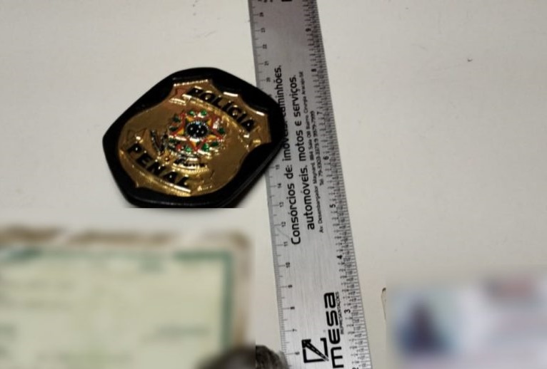 Mãe de detento é presa tentando entrar com droga no Copemcan