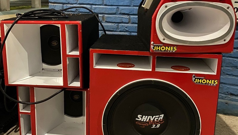 Polícia apreende aparelho de som por perturbação do sossego em Propriá