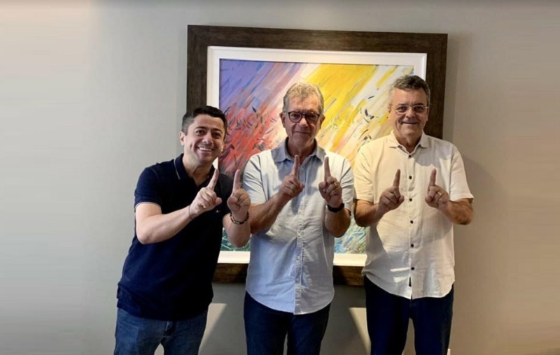 Vereador Fabiano Oliveira se reúne com progressistas