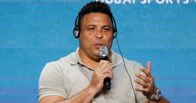 Ronaldo inicia jornada de bicicleta após acesso do Valladolid