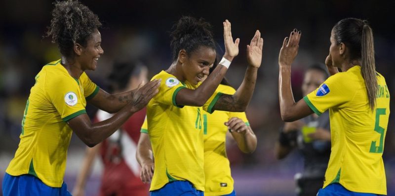 Brasil encara Paraguai em semi decisiva da Copa América Feminina