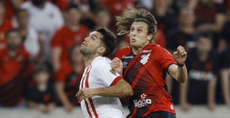 Libertadores: Athletico-PR busca classificação diante do Estudiantes