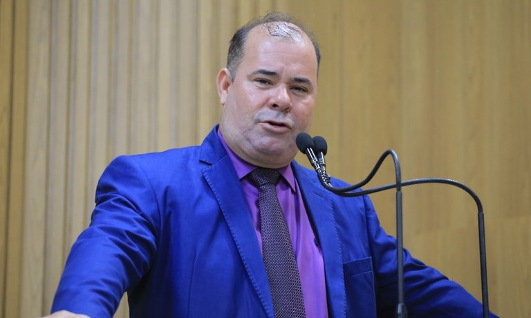 Isac celebra vitória dos Agentes de Saúde e Endemias