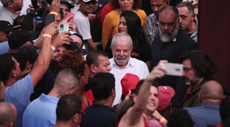 Lula destaca importância do combate à fome e da geração de empregos