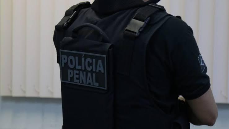 Polícia Penal apreende armas brancas dentro do presídio de Areia Branca