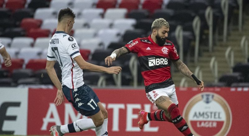 Flamengo inicia disputa com Vélez por vaga na final da Libertadores