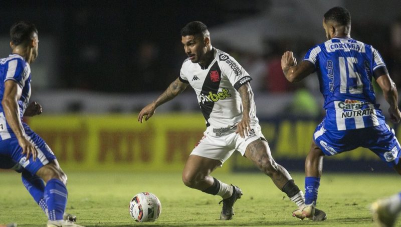 De olho na vice-liderança da Série B, Vasco visita o CSA em Maceió