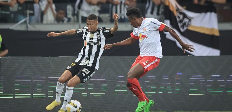 Atlético-MG e Bragantino ficam no 1 a 1 no Mineirão