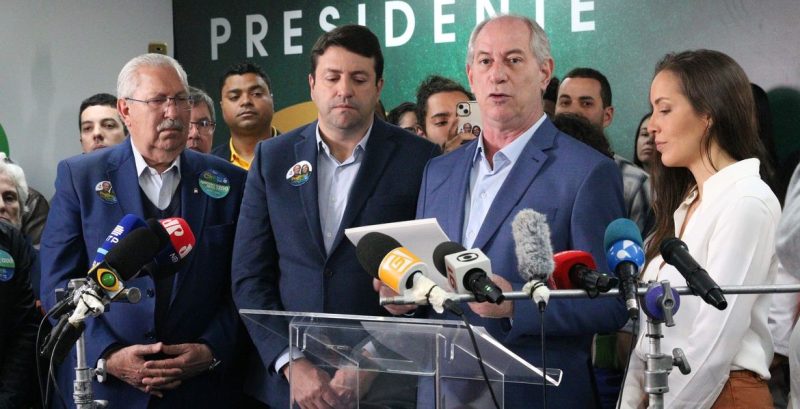Ciro Gomes diz que seguirá com candidatura até o fim do pleito