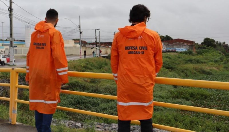 Defesa Civil de Aracaju emite alerta de chuvas moderadas para as próximas 24h