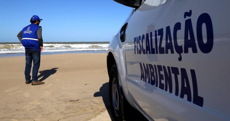 PMA identifica e monitora novas manchas de óleo no litoral