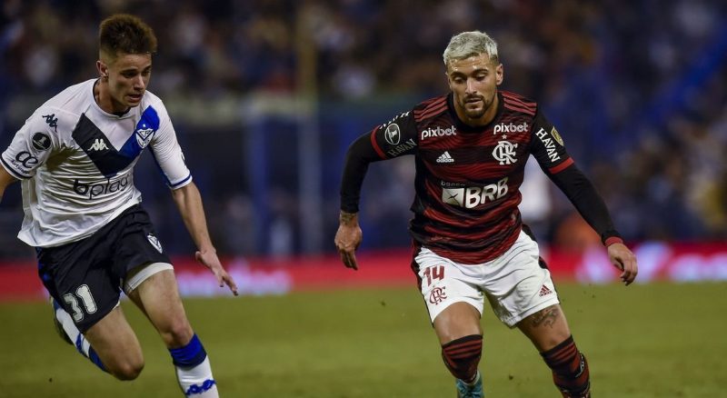 Libertadores: Flamengo defende vantagem sobre Vélez por vaga na final