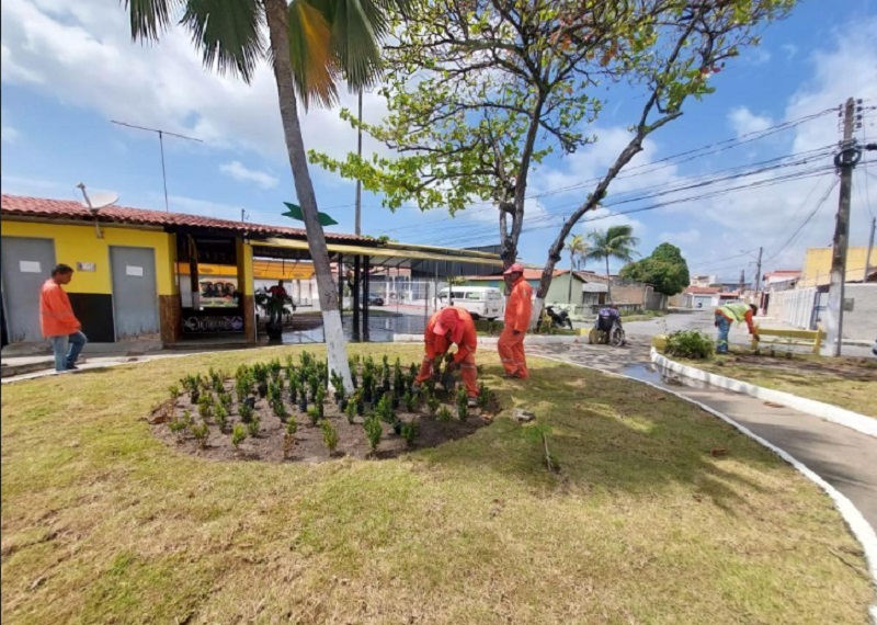Espaços públicos de Aracaju são renovados com ações de paisagismo