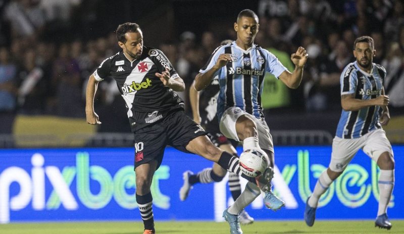 Com técnicos recém-chegados, Grêmio e Vasco se enfrentam pela Série B