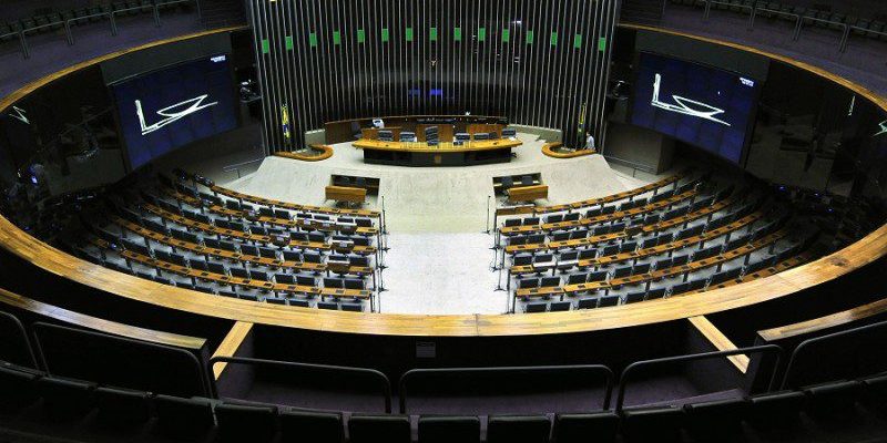 PEC da Transição é aprovada na Câmara dos Deputados