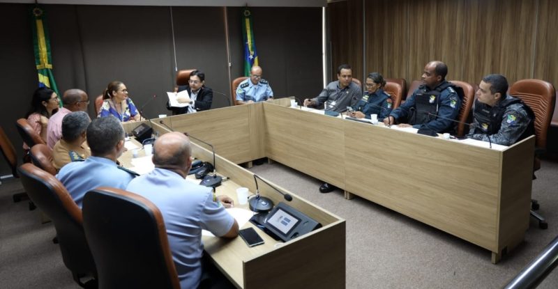 Alese realiza reunião para posse do governador e vice-governador eleitos