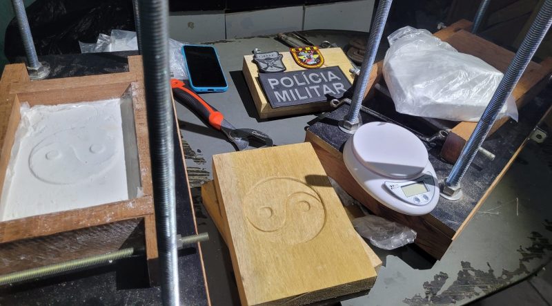 BPChq fecha ponto de venda de drogas em Aracaju