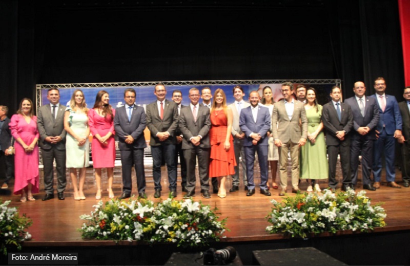 Fabio Mitidieri empossa secretários e destaca compromisso de todos que compõem o governo com a geração de emprego e renda