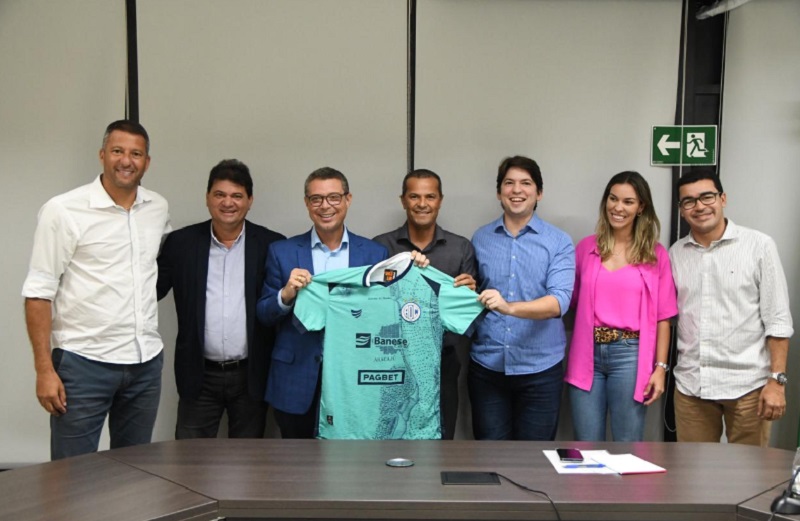 Governo de Sergipe anuncia meia-entrada para mulheres nos jogos do Campeonato Sergipano de Futebol