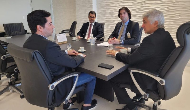 MP recebe presidente da Deso e discute estratégias para combater furto de água