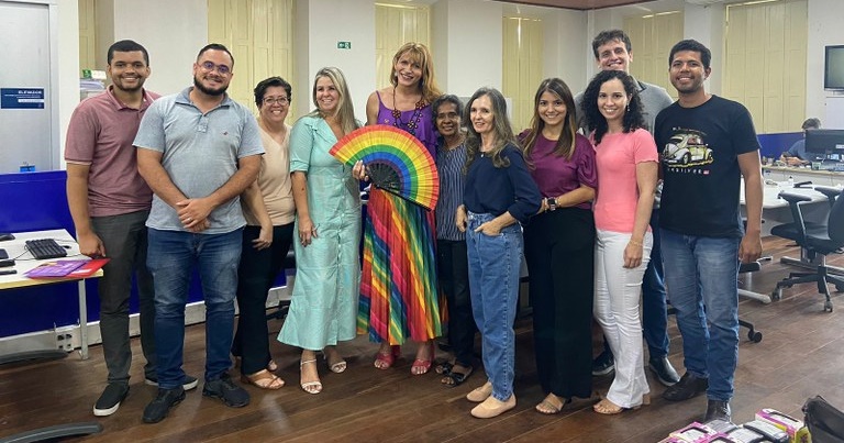 Linda Brasil protocola desligamento do cargo de vereadora de Aracaju