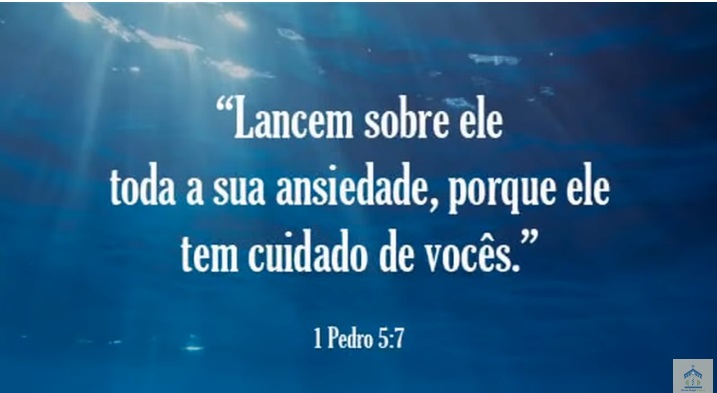 Deus está com você!