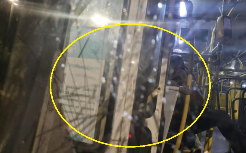 Ex-presidiário é preso pelo CPME após quebrar parabrisa de ônibus em Aracaju