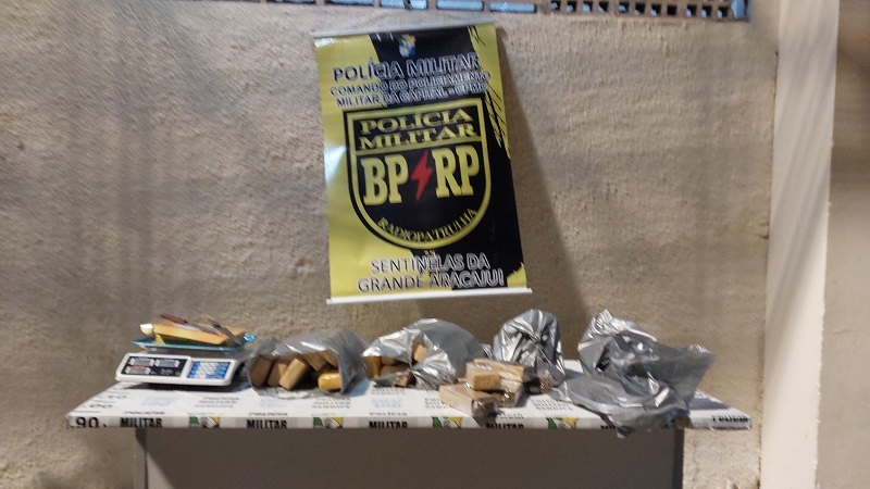 Policiais da Radiopatrulha apreendem de 44kg de drogas no Santa Maria