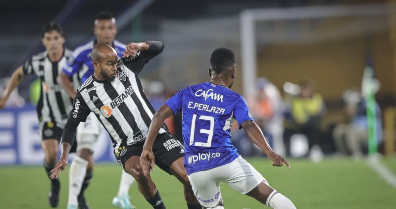 Atlético-MG empata e fica perto da fase de grupos da Libertadores
