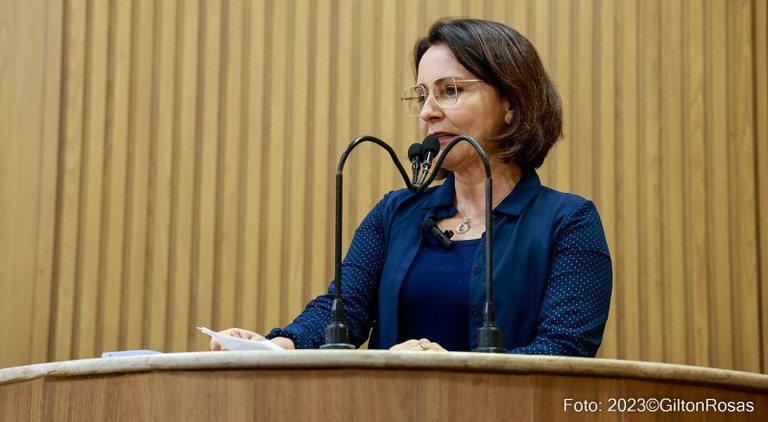 Bilhetagem Eletrônica: Emília denuncia que cobrança na recarga permanece mesmo após Ação Civil do MP