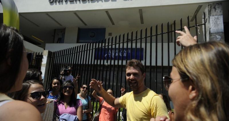 Estudantes podem se inscrever no Fies a partir desta terça-feira, 07