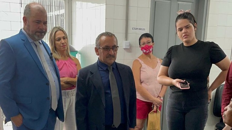 Comissão de Saúde visita UBS Geraldo Magela e encontra problemas