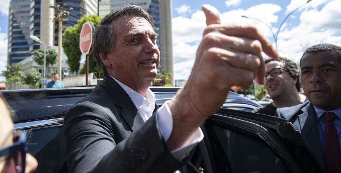 Em depoimento à PF, Bolsonaro diz que post com fake news foi acidental