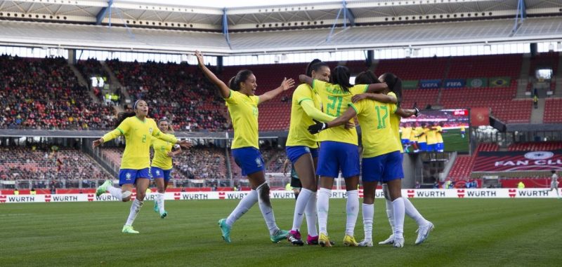 Futebol feminino: Brasil bate Alemanha em último teste antes da Copa