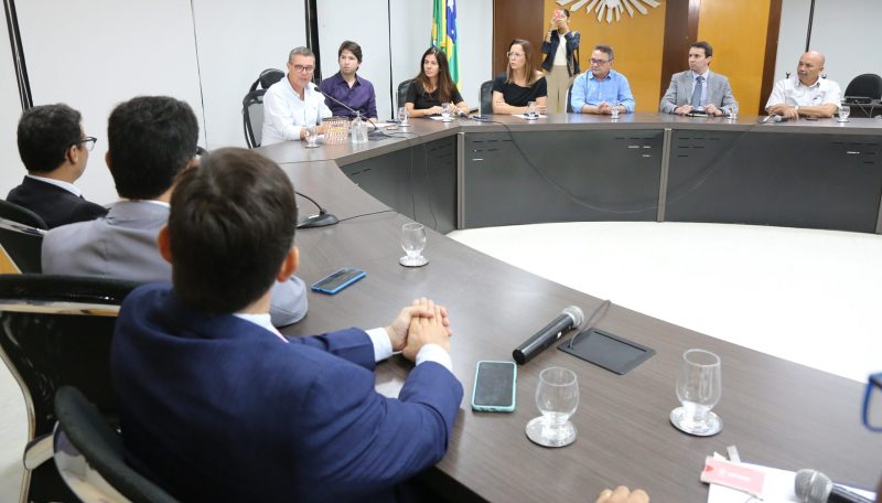 Reajustes para servidores são encaminhados pelo Governo à Alese