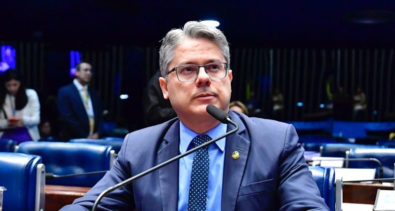 Alessandro Vieira integra comissão que propõe novas regras para pagamento do FIES