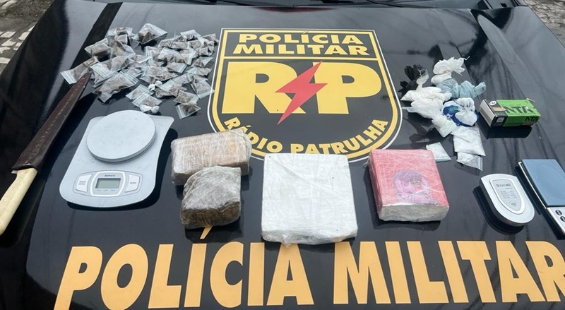 Radiopatrulha apreende maconha e cocaína na Zona Sul de Aracaju