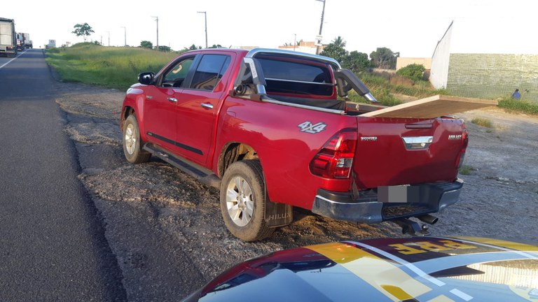 Condutor passa mal e é socorrido pela PRF na BR-101