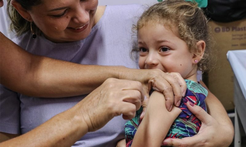Saúde alerta sobre a importância da cobertura vacinal em crianças