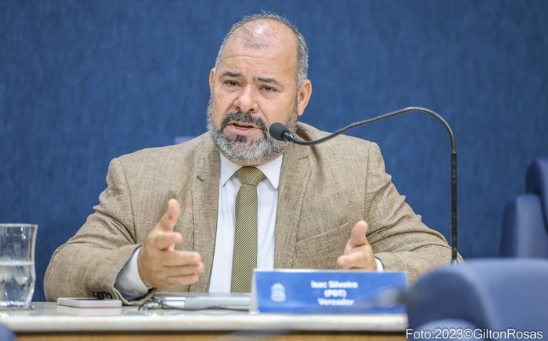 “Waneska Barboza é uma das piores secretárias que já tivemos em Aracaju”, afirma Isac