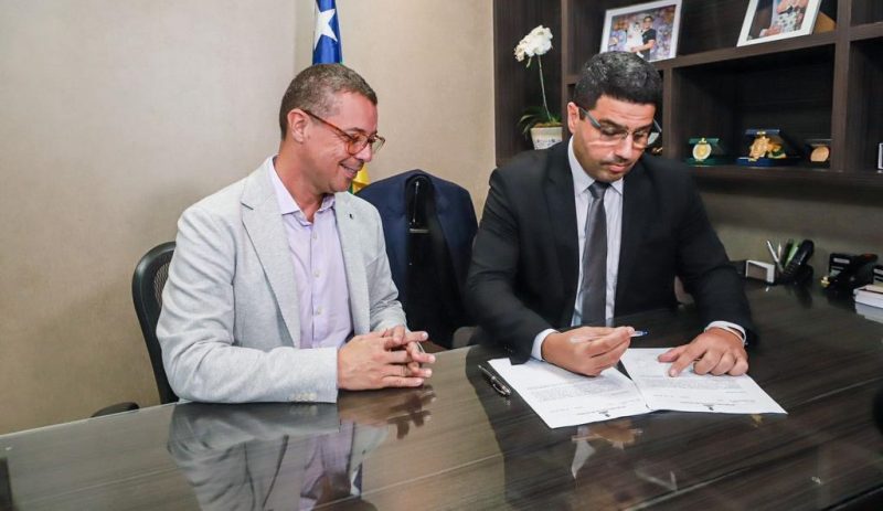 Governador vai à Alese entregar PL que viabiliza a construção da nova ponte da Coroa do Meio