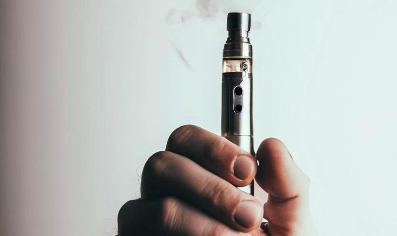 Secretaria da Saúde alerta sobre os riscos do cigarro eletrônico