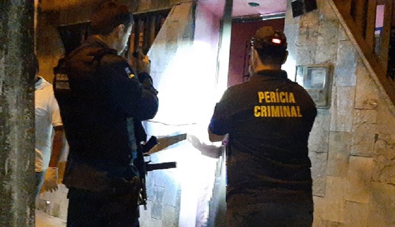 Casal é assassinado dentro de casa em Propriá