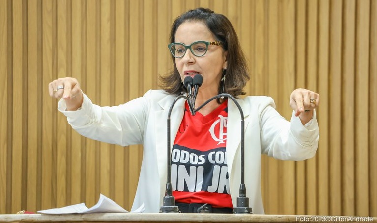 Emília sofre violência política de gênero na CMA