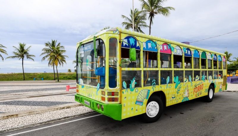 Marinete do Forró anima turistas e aracajuanos