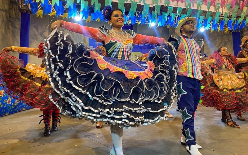 Quadrilhas encantam público na segunda eliminatória do Arraiá Arranca Unha