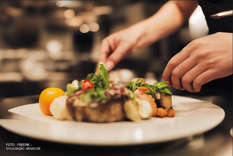 Senac Sergipe oferta vagas gratuitas para cursos EAD no segmento de gastronomia